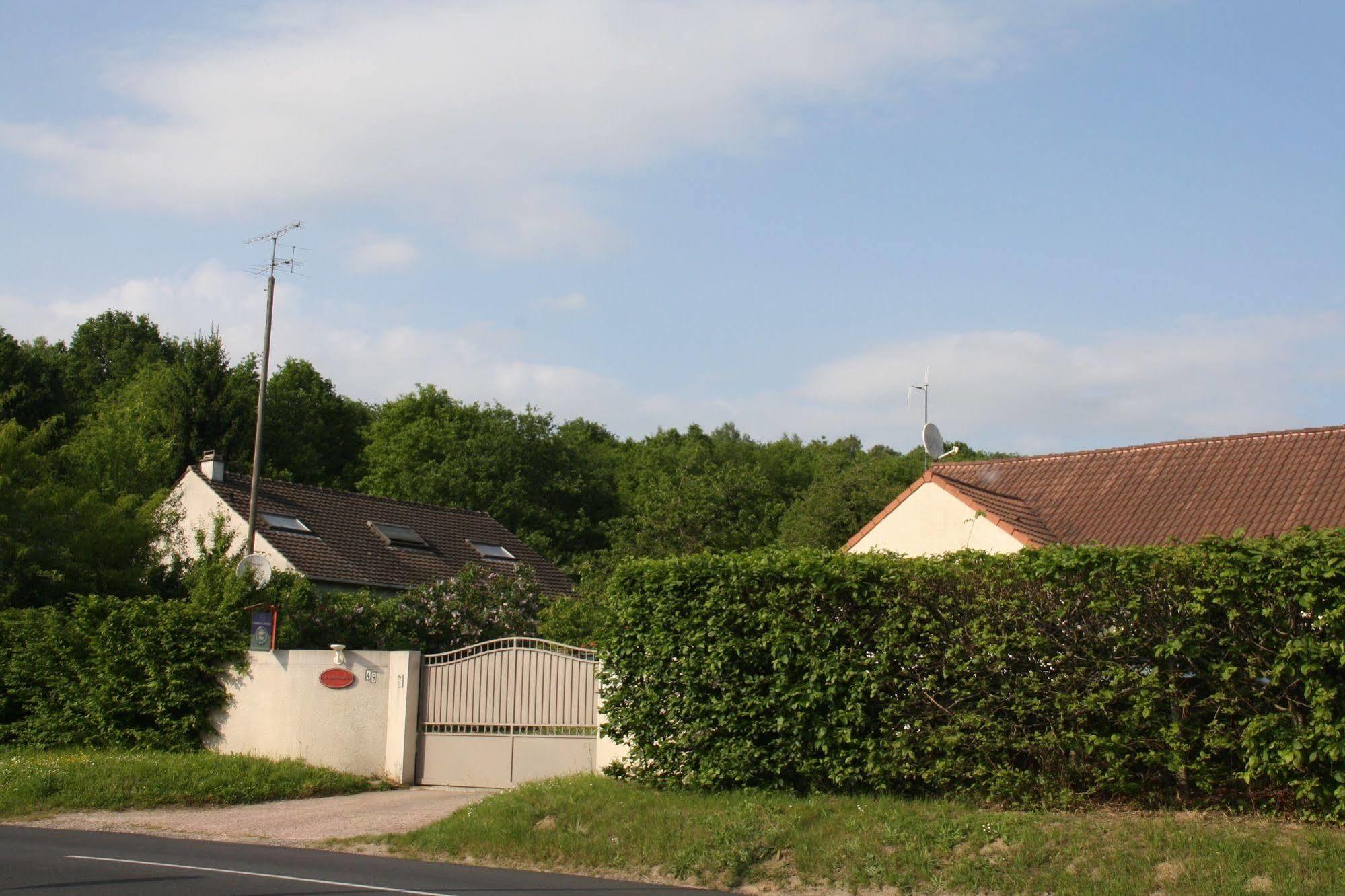 La Raimbaudiere Bed and Breakfast Guigneville-sur-Essonne Exterior foto